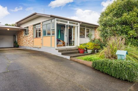 Photo of property in 21 Anaru Place, Awapuni, Palmerston North, 4412