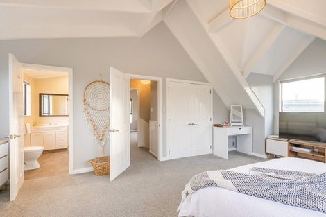 Photo of property in 104a Manly Street, Paraparaumu Beach, Paraparaumu, 5032