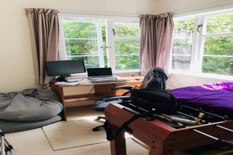 Photo of property in 74 Sunshine Avenue, Karori, Wellington, 6012