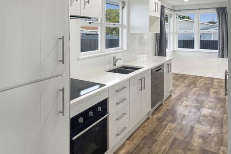 Photo of property in 77a Hillary Crescent, Maraenui, Napier, 4110