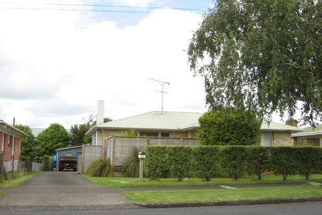 Photo of property in 233 Queen Street, Pukekohe, 2120