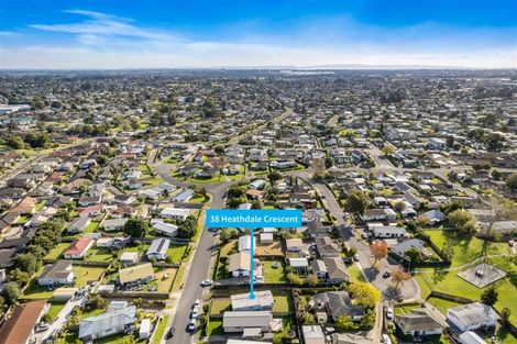 Photo of property in 38a Heathdale Crescent, Papakura, 2110