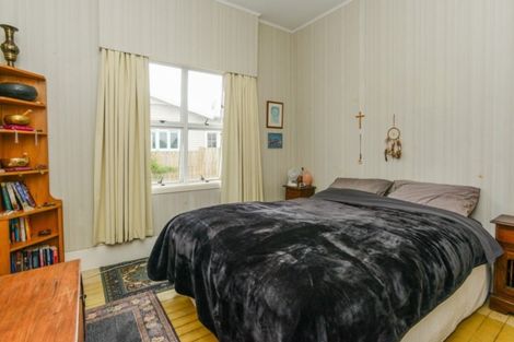 Photo of property in 43 Racecourse Road, Waipukurau, 4200