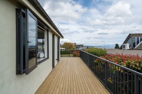 Photo of property in 63 Pataka Road, Taupo, 3330