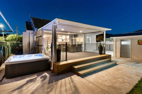 Photo of property in 186 Naenae Road, Naenae, Lower Hutt, 5011
