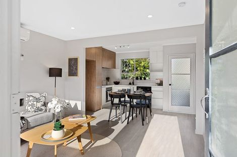 Photo of property in 2/39 Gardner Avenue, New Lynn, Auckland, 0600