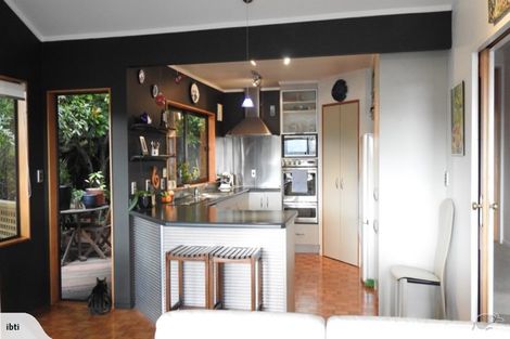 Photo of property in 12 Doon Grove, Papakowhai, Porirua, 5024