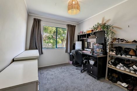 Photo of property in 28b Poplar Grove, Whalers Gate, New Plymouth, 4310