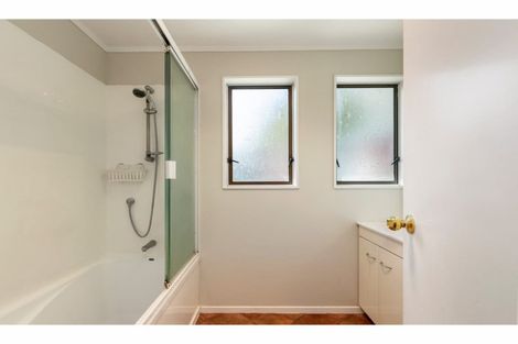 Photo of property in 110 Holborn Drive, Stokes Valley, Lower Hutt, 5019