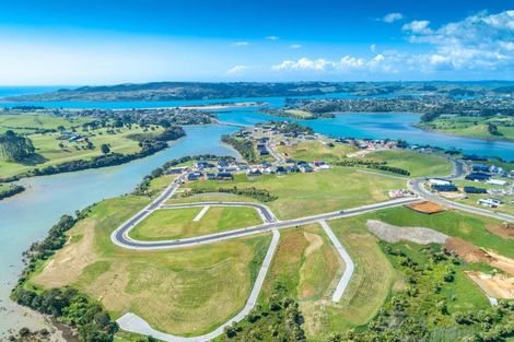 Photo of property in 102 Omahina Street, Raglan, 3225
