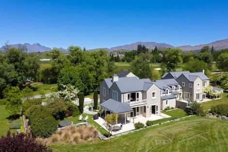 Photo of property in Millbrook Resort, 2 Streamside Lane, Arrowtown, 9371