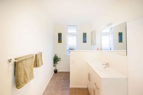 Photo of property in 22 Matipo Street, Takaro, Palmerston North, 4410