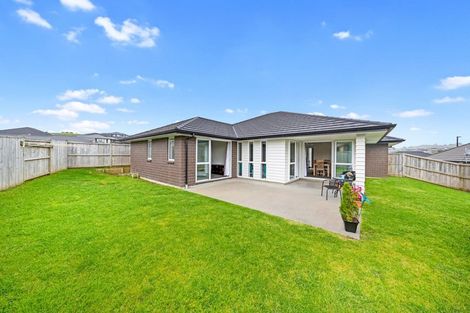 Photo of property in 72 Hillpark Drive, Pokeno, 2402