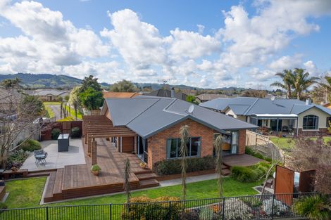 Photo of property in 49 Oaklands Drive, Cambridge, 3434