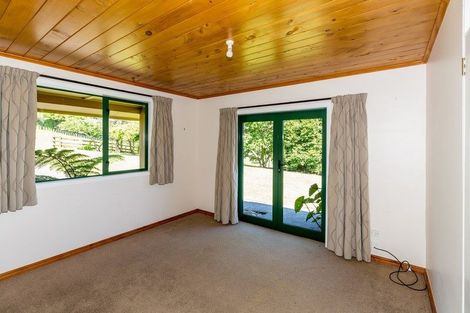 Photo of property in 607 Mataro Road, Onaero, Urenui, 4375
