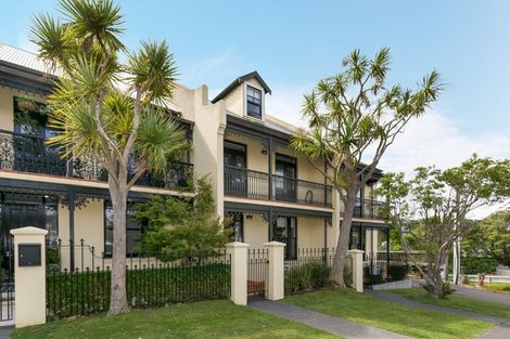 Photo of property in 40b Agra Crescent, Khandallah, Wellington, 6035