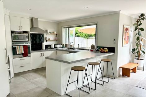 Photo of property in 8 Kahuparere Crescent, Pyes Pa, Tauranga, 3112