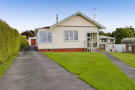 Photo of property in 25 Galt Street, Hawera, 4610