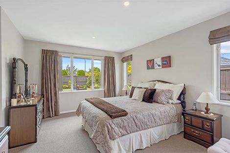 Photo of property in 1 Ross Place, Northwood, Christchurch, 8051