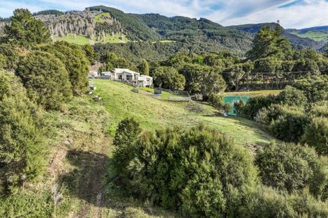 Photo of property in 1079 Ellis Wallace Road, Eskdale, Napier, 4182