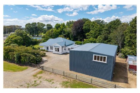 Photo of property in 54 Alfredton Road, Eketahuna, 4900