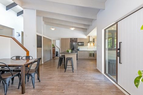 Photo of property in 23 Course Lane, Sanson, 4817