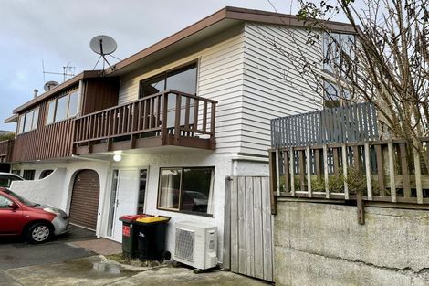 Photo of property in 60f2 Truscott Avenue, Johnsonville, Wellington, 6037