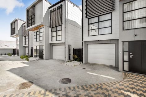 Photo of property in 158b Flat Bush School Road, Flat Bush, Auckland, 2019