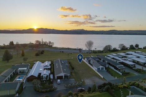Photo of property in 30 Kuiwai Drive, Rainbow Point, Taupo, 3330