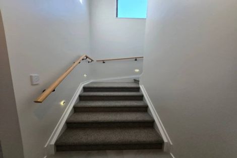 Photo of property in 12a Galloway Crescent, Farm Cove, Auckland, 2012