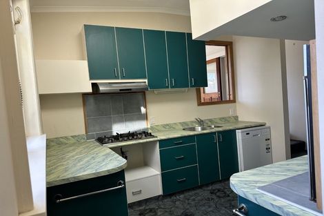 Photo of property in 42 Raroa Road, Kelburn, Wellington, 6012