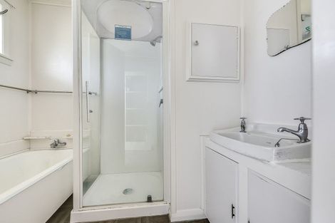 Photo of property in 13 Tralee Place, Hillcrest, Hamilton, 3216