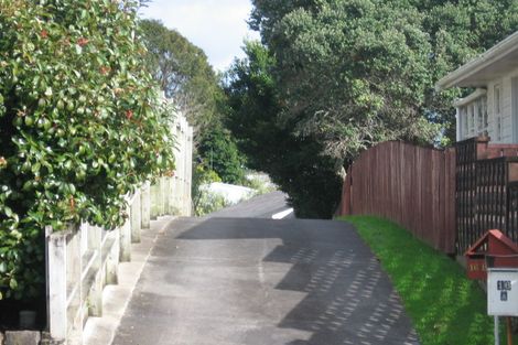 Photo of property in 1/16 Lilburn Crescent, Massey, Auckland, 0614
