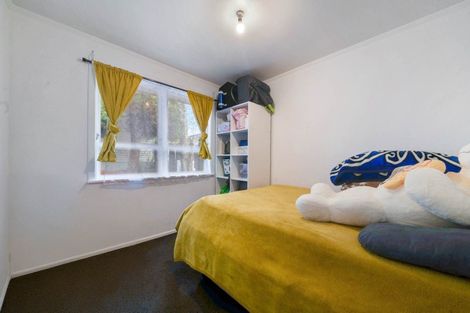 Photo of property in 5 Malmo Place, Manurewa, Auckland, 2102