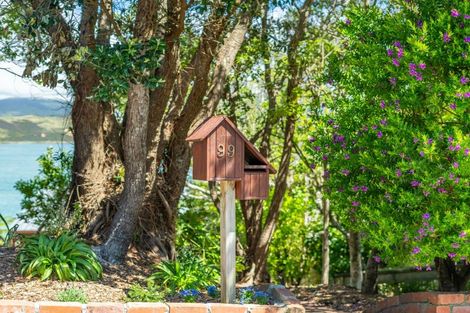 Photo of property in 99 Motuhara Road, Plimmerton, Porirua, 5026