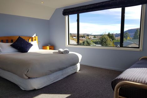 Photo of property in 12 Hamilton Drive, Lake Tekapo, 7999