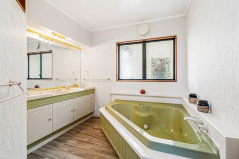 Photo of property in 8 Harbour View Road, Onerahi, Whangarei, 0110