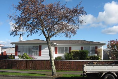 Photo of property in 22 Stirling Street, Levin, 5510