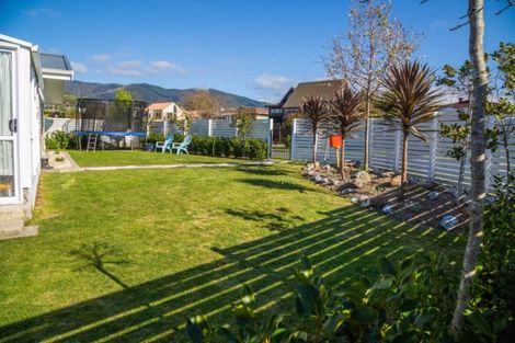 Photo of property in 52 Fergusson Street, Stoke, Nelson, 7011