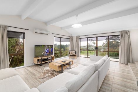 Photo of property in 2 Cannon Hill Crescent, Mount Pleasant, Christchurch, 8081