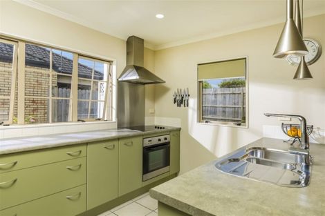 Photo of property in 29 Espalier Drive, Henderson, Auckland, 0612