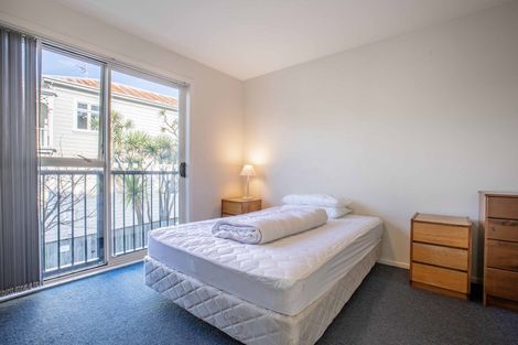 Photo of property in 103 Webb Street, Mount Cook, Wellington, 6011