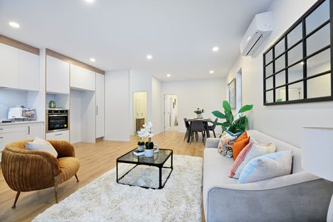 Photo of property in 1/42 Woodside Road, Massey, Auckland, 0614