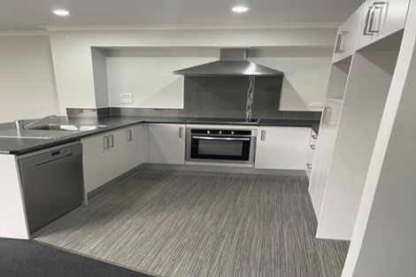 Photo of property in 52u4 Cook Street, Hamilton East, Hamilton, 3216