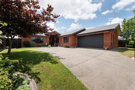 Photo of property in 3 Wiltshire Drive, Huntington, Hamilton, 3210