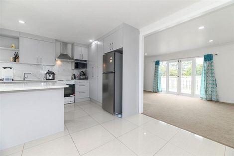 Photo of property in 54 Glen Road, Ranui, Auckland, 0612