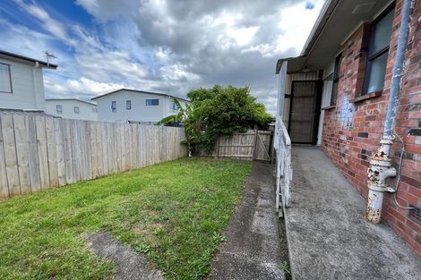 Photo of property in 65 Astley Avenue, New Lynn, Auckland, 0600
