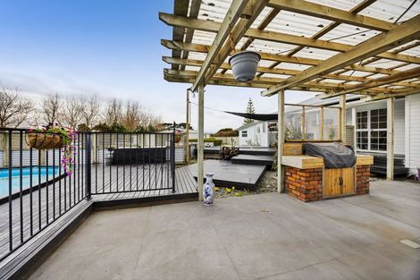 Photo of property in 1288 Normanby Road, Manaia, Hawera, 4678