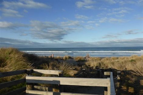 Photo of property in 1 Kahuraki Drive, Pegasus, 7612