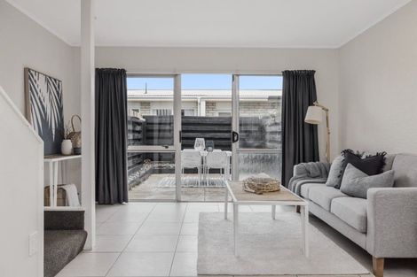 Photo of property in 7/20 Miro Street, Mount Maunganui, 3116